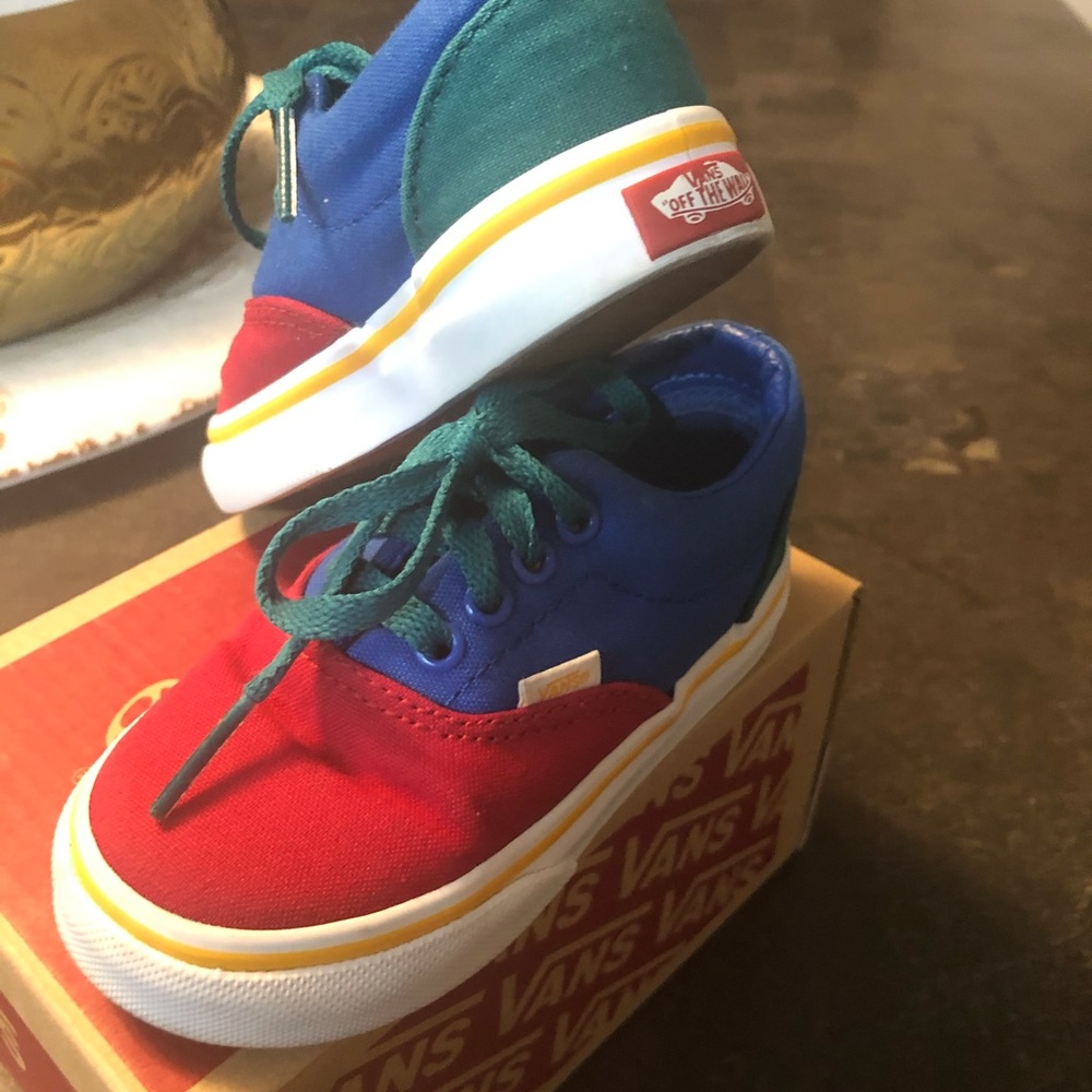 Sneakers